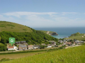 4 bed in Lulworth CHRIC